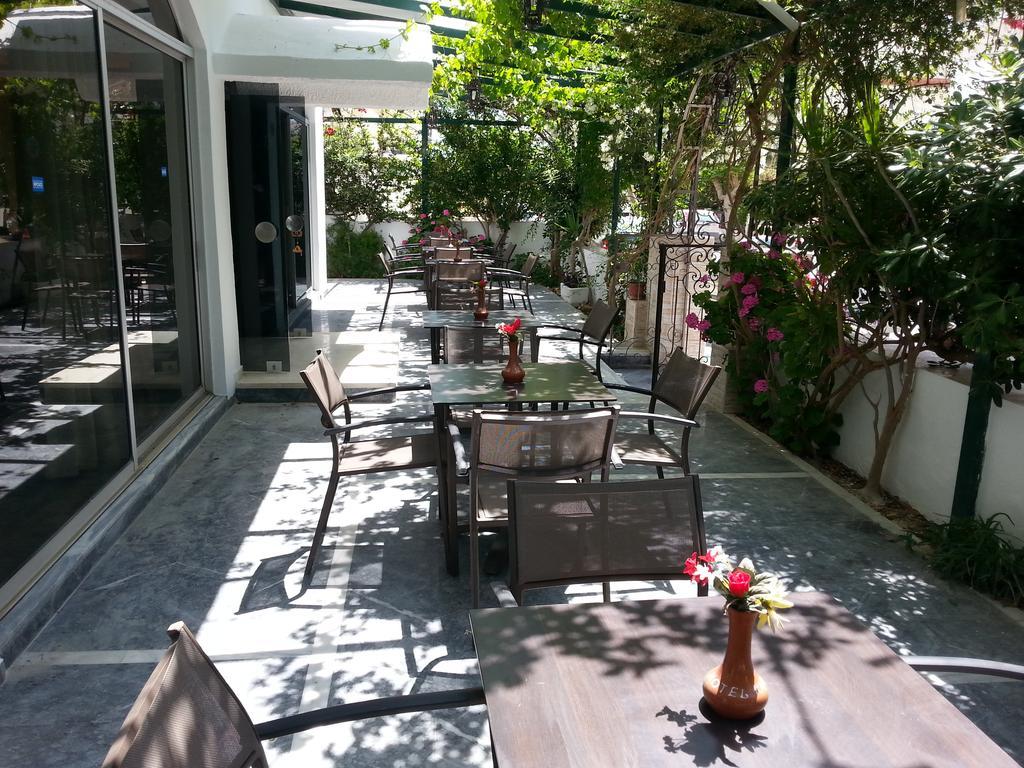Karis Hotel Città di Kos Esterno foto